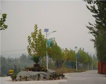 寧夏太陽(yáng)能路燈-寧夏省西安市環(huán)山路旅游景區(qū)路燈照明工程